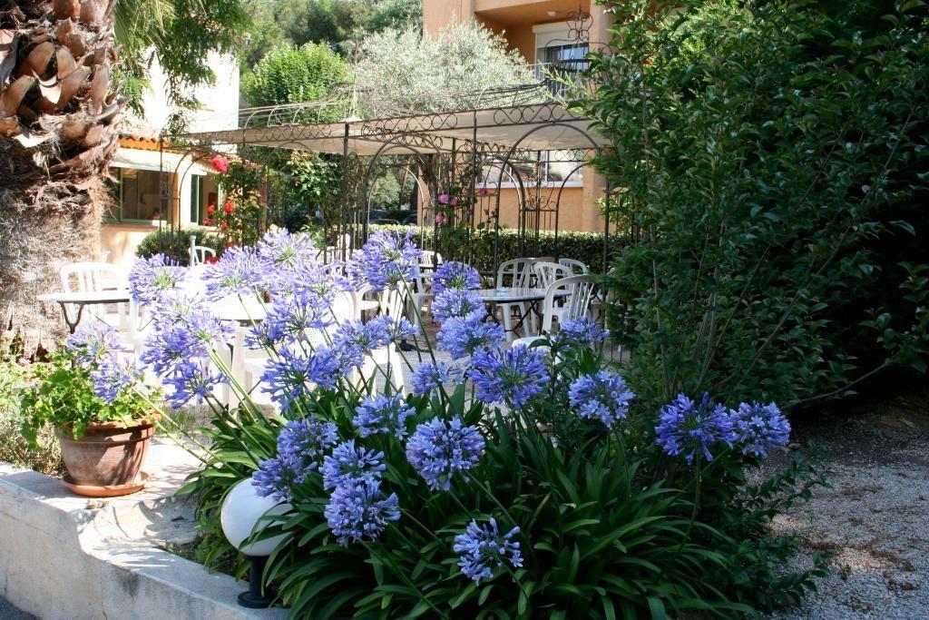 Hôtel Le Petit Nice à Saint-Cyr-sur-Mer Extérieur photo